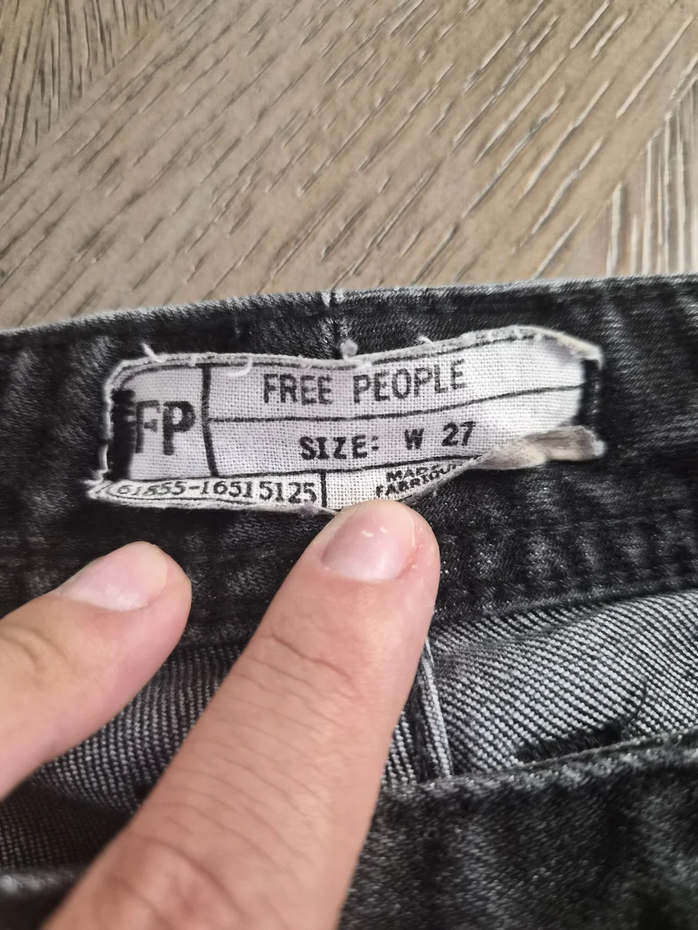 Free People Women's Black Distressed Skinny Jeans